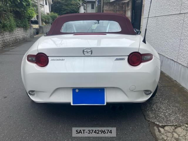 Mazda ROADSTER 2017-12 8686440-1