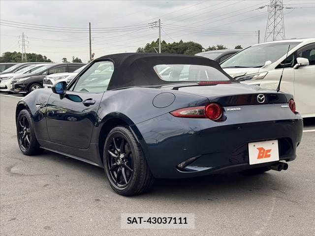 Mazda ROADSTER 2021-10 8686439-12