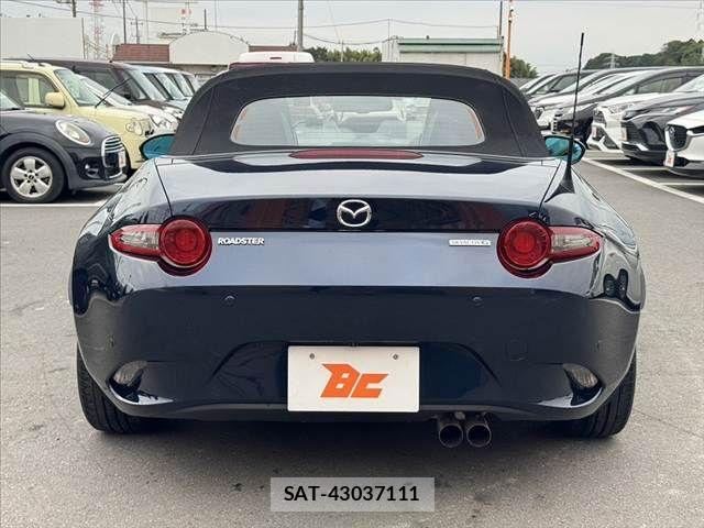 Mazda ROADSTER 2021-10 8686439-13
