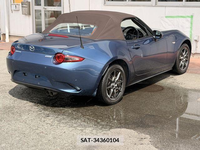 Mazda ROADSTER 2018-08 8745555-5