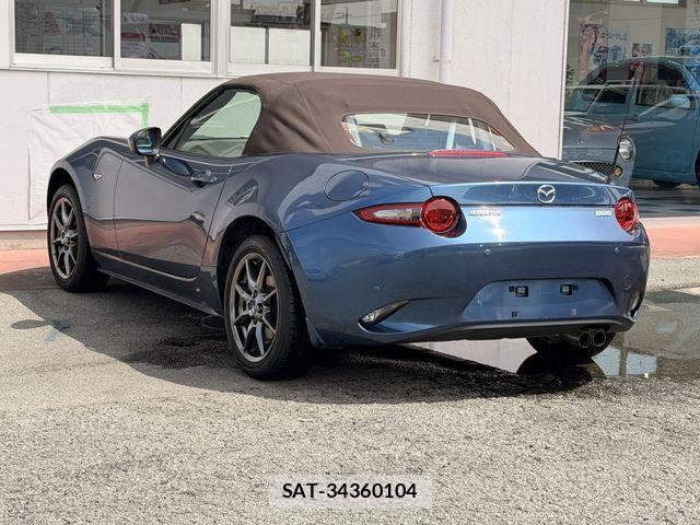 Mazda ROADSTER 2018-08 8745555-7