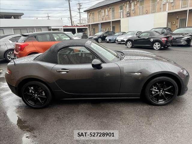 Mazda ROADSTER 2024-09 8745553-13