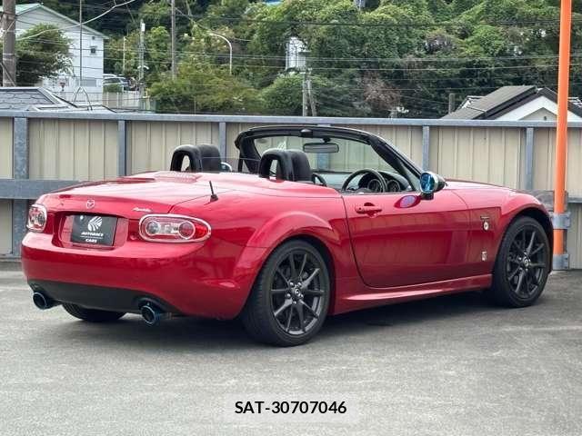 Mazda ROADSTER 2014-06 8745546-10
