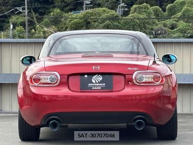Mazda ROADSTER 2014-06 8745546-12
