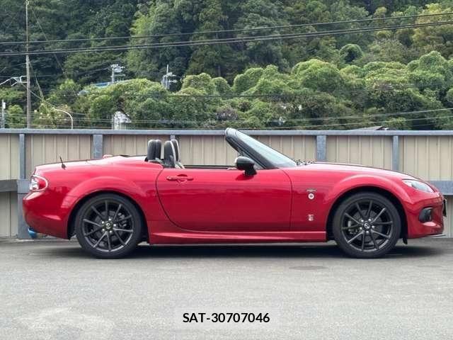 Mazda ROADSTER 2014-06 8745546-15