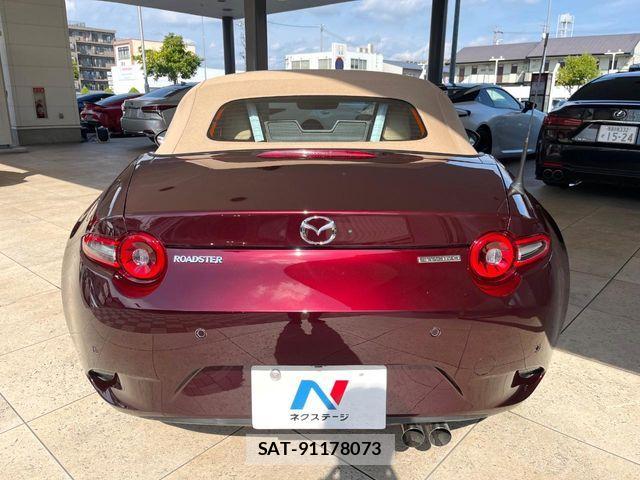 Mazda ROADSTER 2025-07 8745548-16