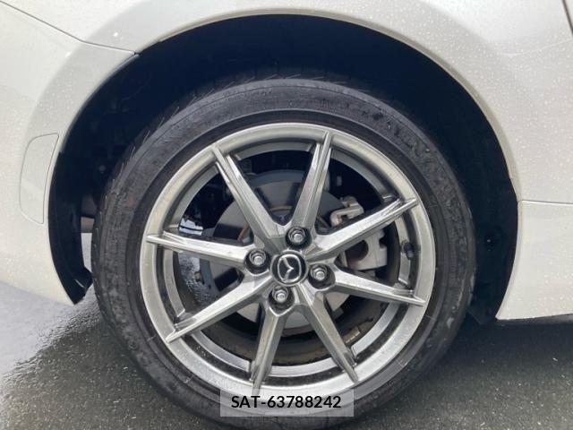 Mazda ROADSTER 2024-07 8745549-6