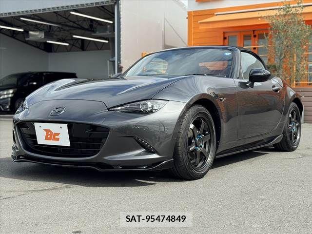 Mazda ROADSTER 2022-02 8745551-9