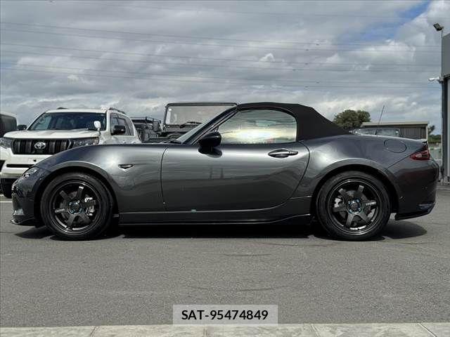 Mazda ROADSTER 2022-02 8745551-10