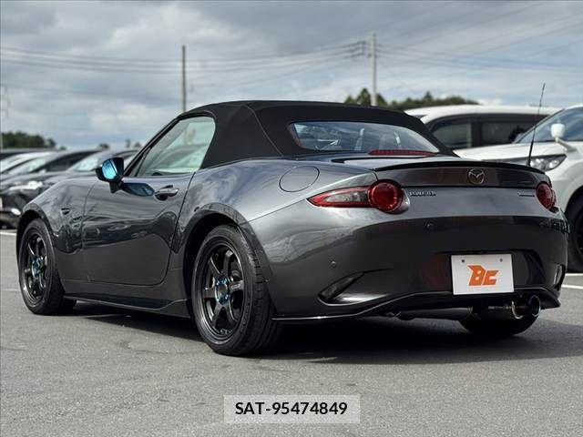 Mazda ROADSTER 2022-02 8745551-12