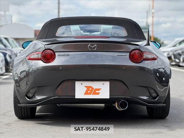Mazda ROADSTER 2022-02 8745551-13