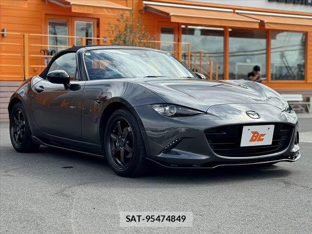 Mazda ROADSTER 2022-02 8745551-7