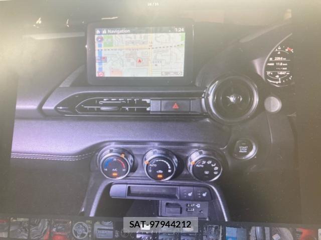 Mazda ROADSTER 2022-02 8745552-22