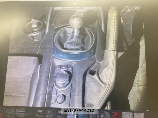 Mazda ROADSTER 2022-02 8745552-25