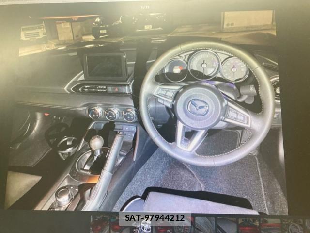 Mazda ROADSTER 2022-02 8745552-6