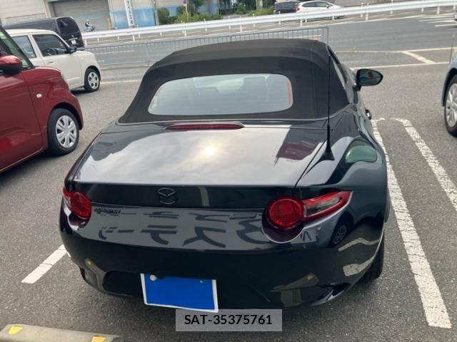 Mazda ROADSTER 2015-06 8745557-4