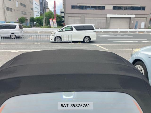 Mazda ROADSTER 2015-06 8745557-6