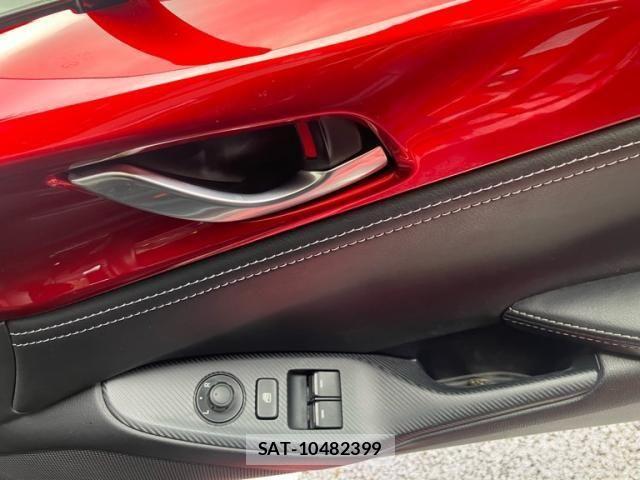 Mazda ROADSTER 2019-12 8745554-16