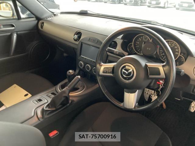 Mazda ROADSTER 2012-04 8797337-10