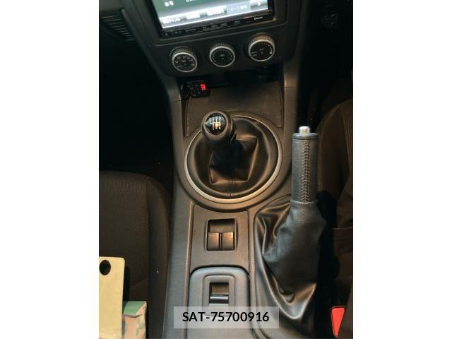 Mazda ROADSTER 2012-04 8797337-16