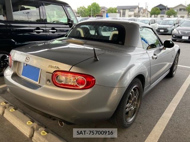 Mazda ROADSTER 2012-04 8797337-3