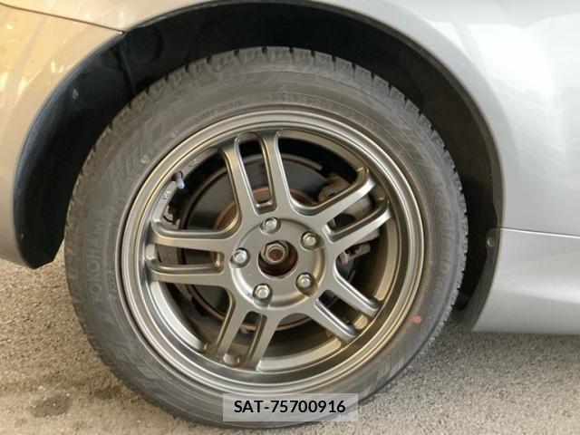 Mazda ROADSTER 2012-04 8797337-7