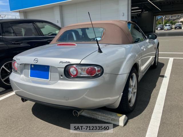 Mazda ROADSTER 2005-10 8797338-3