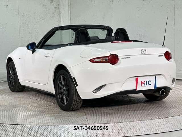 Mazda ROADSTER 2015-07 8797334-6