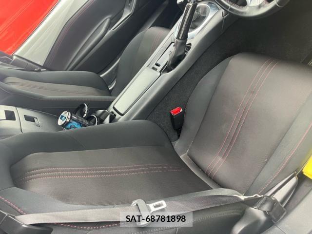 Mazda ROADSTER 2015-09 8797335-9