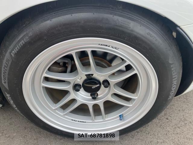 Mazda ROADSTER 2015-09 8797335-3