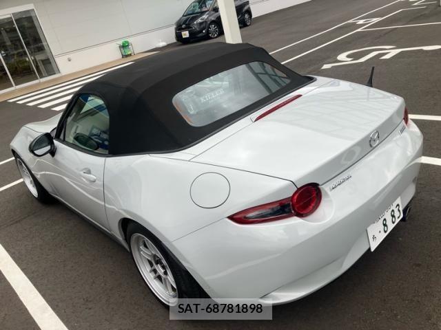 Mazda ROADSTER 2015-09 8797335-6