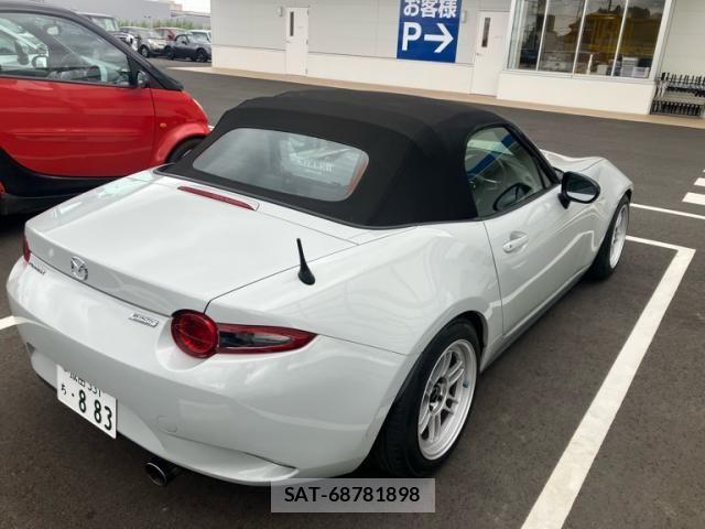Mazda ROADSTER 2015-09 8797335-7