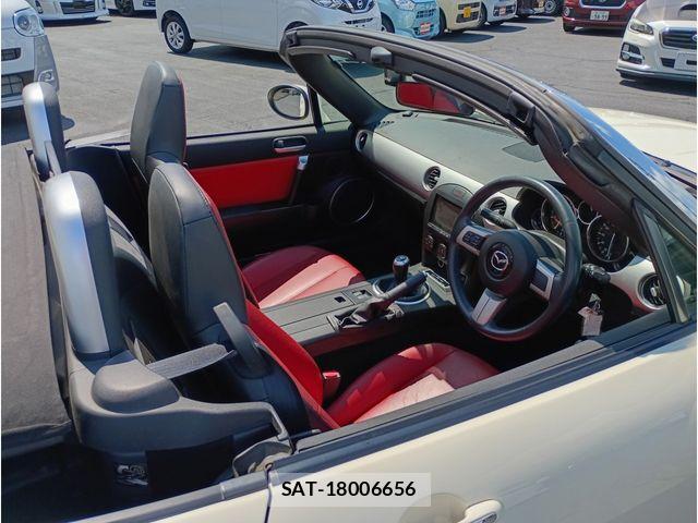 Mazda ROADSTER 2005-09 8797336-17