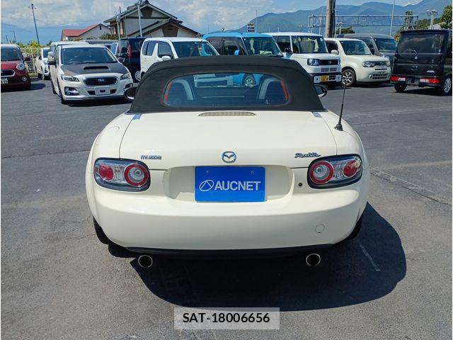 Mazda ROADSTER 2005-09 8797336-4