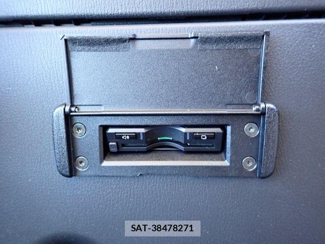 Mazda ROADSTER 2022-01 8831334-25