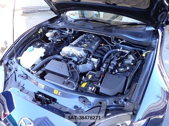 Mazda ROADSTER 2022-01 8831334-27