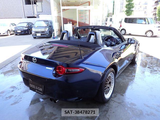 Mazda ROADSTER 2022-01 8831334-7