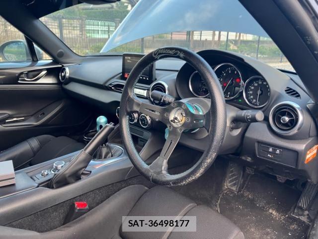 Mazda ROADSTER 2023-01 8831335-20