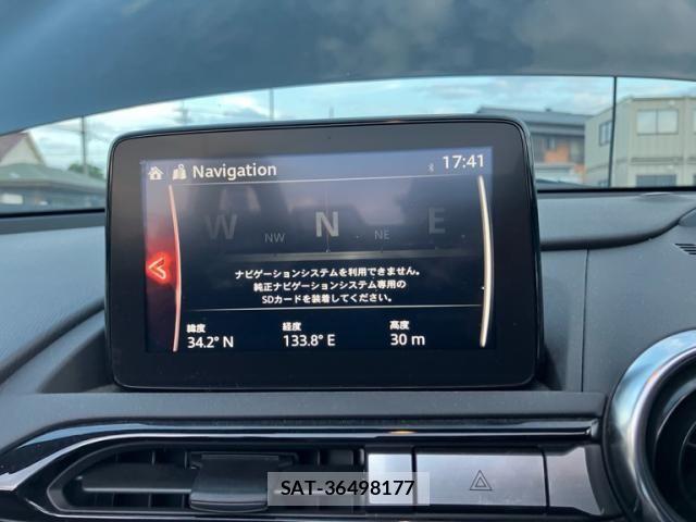Mazda ROADSTER 2023-01 8831335-24
