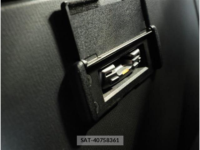 Mazda ROADSTER 2018-03 8831339-17