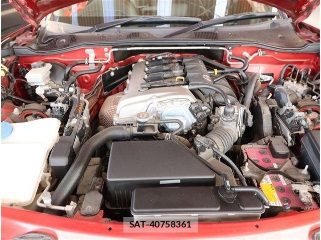 Mazda ROADSTER 2018-03 8831339-26