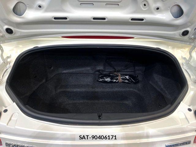 Mazda ROADSTER 2022-04 8831333-11
