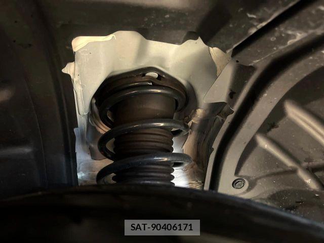 Mazda ROADSTER 2022-04 8831333-16