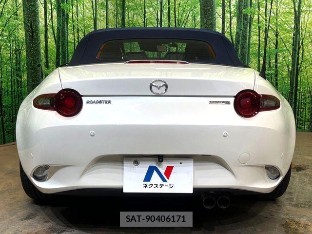 Mazda ROADSTER 2022-04 8831333-8