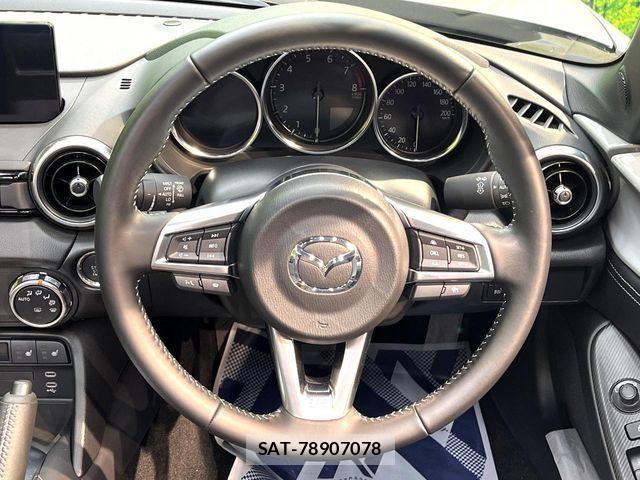 Mazda ROADSTER 2024-03 8831322-9