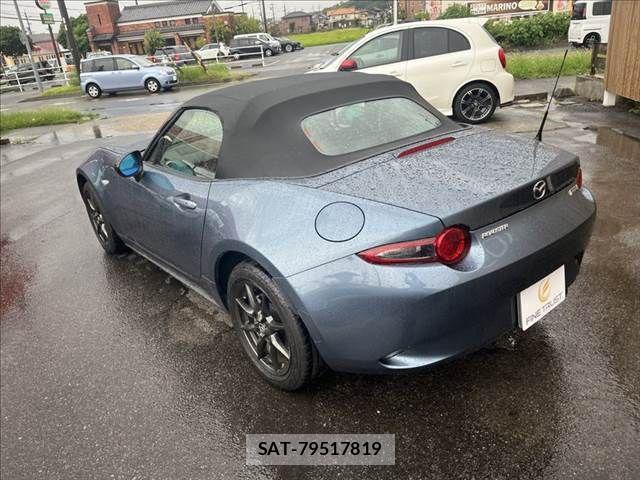 Mazda ROADSTER 2015-05 8831337-16
