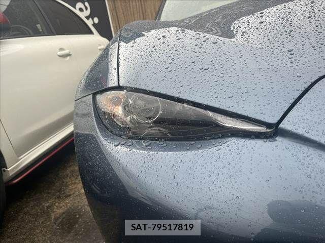 Mazda ROADSTER 2015-05 8831337-19