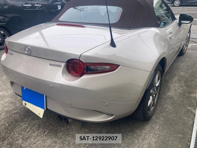 Mazda ROADSTER 2023-01 8831326-15