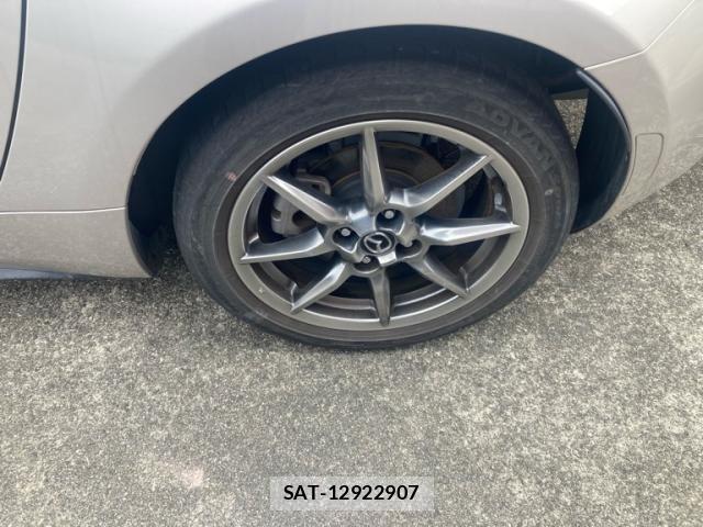 Mazda ROADSTER 2023-01 8831326-4