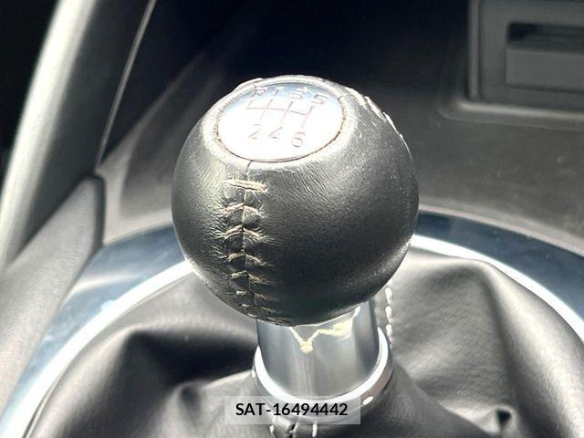 Mazda ROADSTER 2021-04 8831336-2